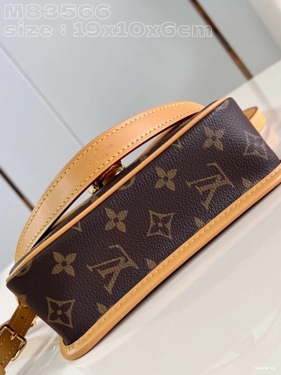 Cheap Nano VUITTON CM LOUIS Diane-19*10.5*6 0729